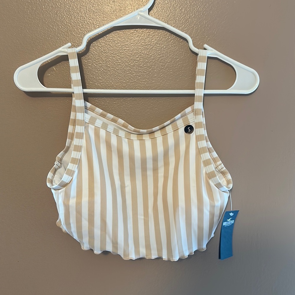 BRAND NEW Hollister Swim Suit Top